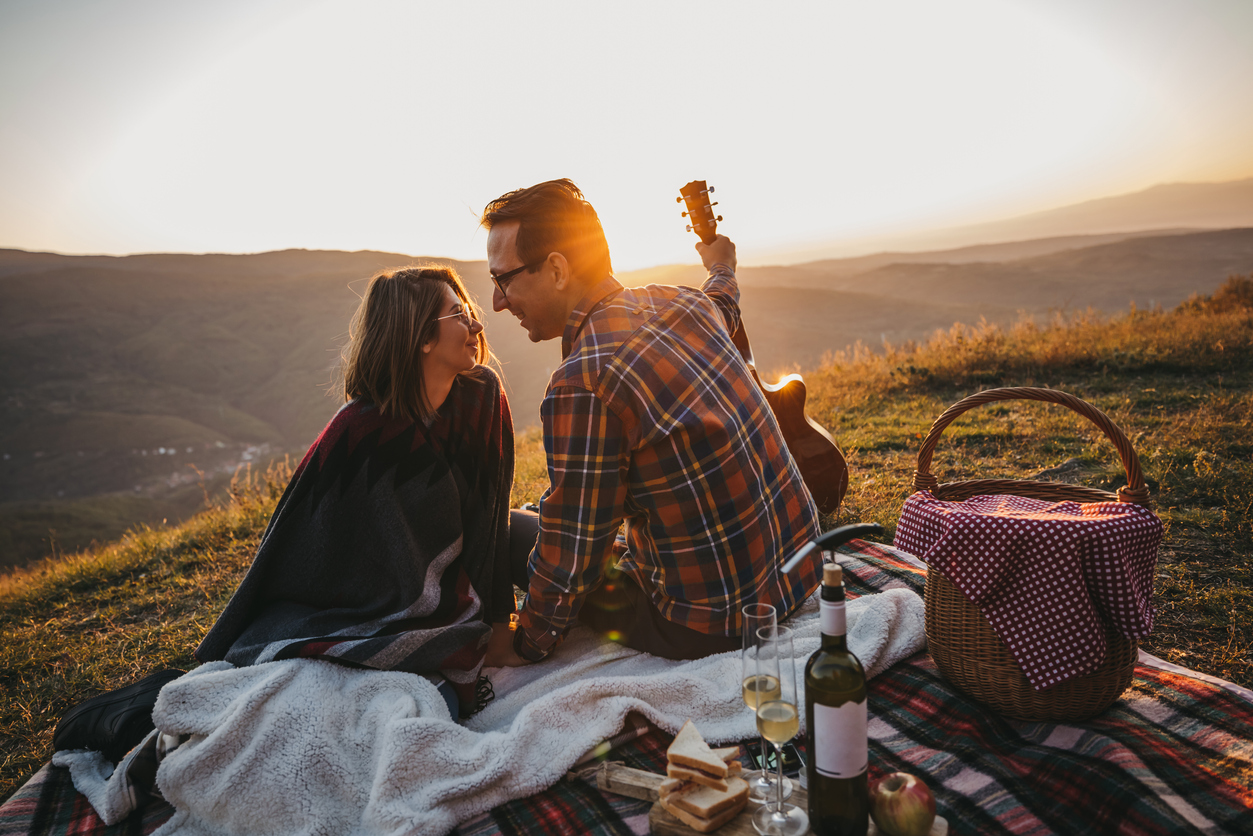SIX UNIQUE U.S. DESTINATIONS PERFECT FOR YOUR FALL HONEYMOON