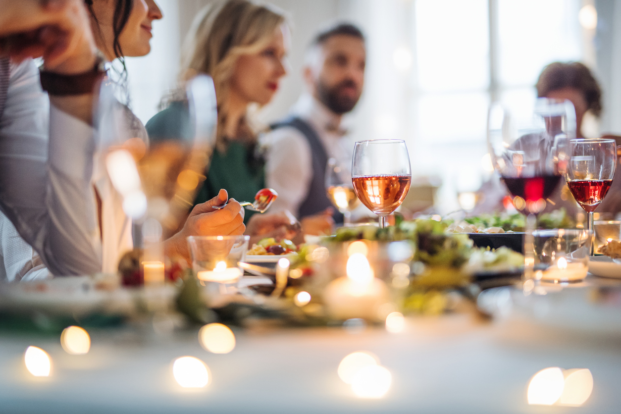 HERE ARE THE TOP 10 WEDDING TRENDS FROM 2021 THAT WILL LAST IN 2022