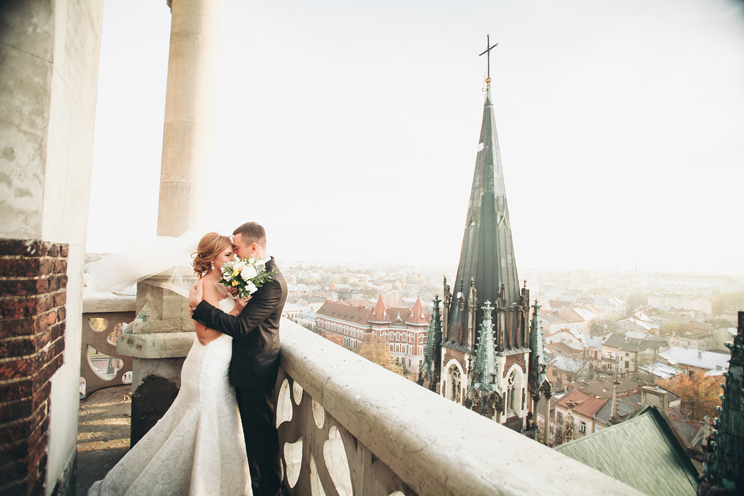 10 Tips for Planning Destination Weddings