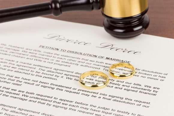 How to Change Your Name On Your Passport After Divorce? 2025