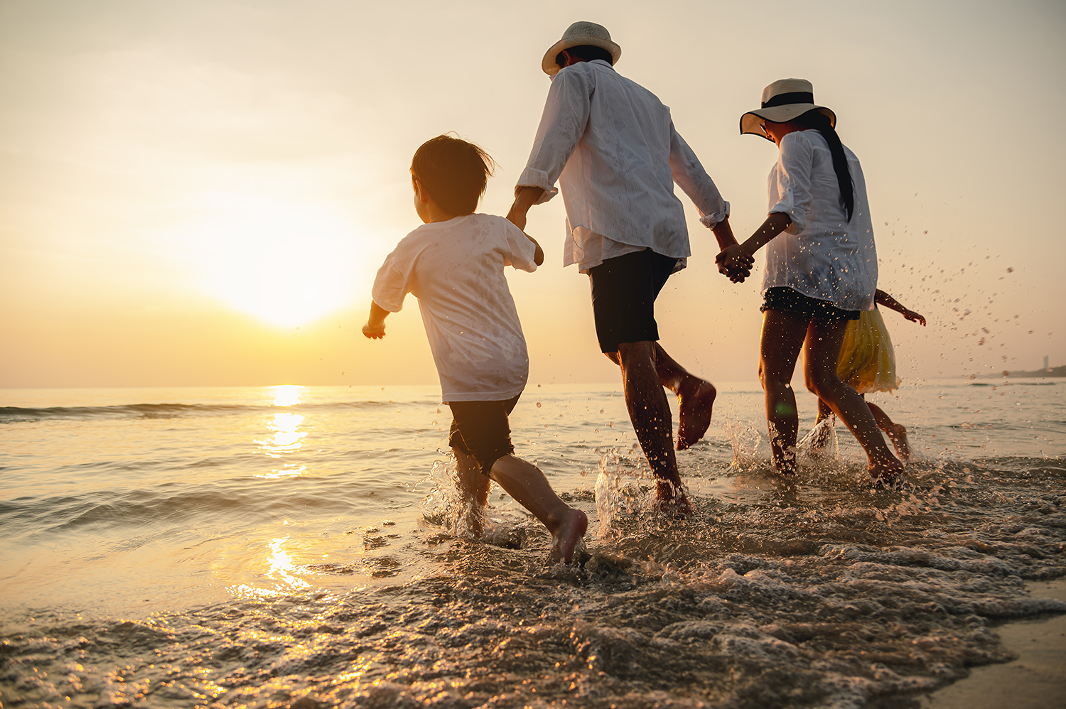 6 Tips for Stress-Free Family Vacations