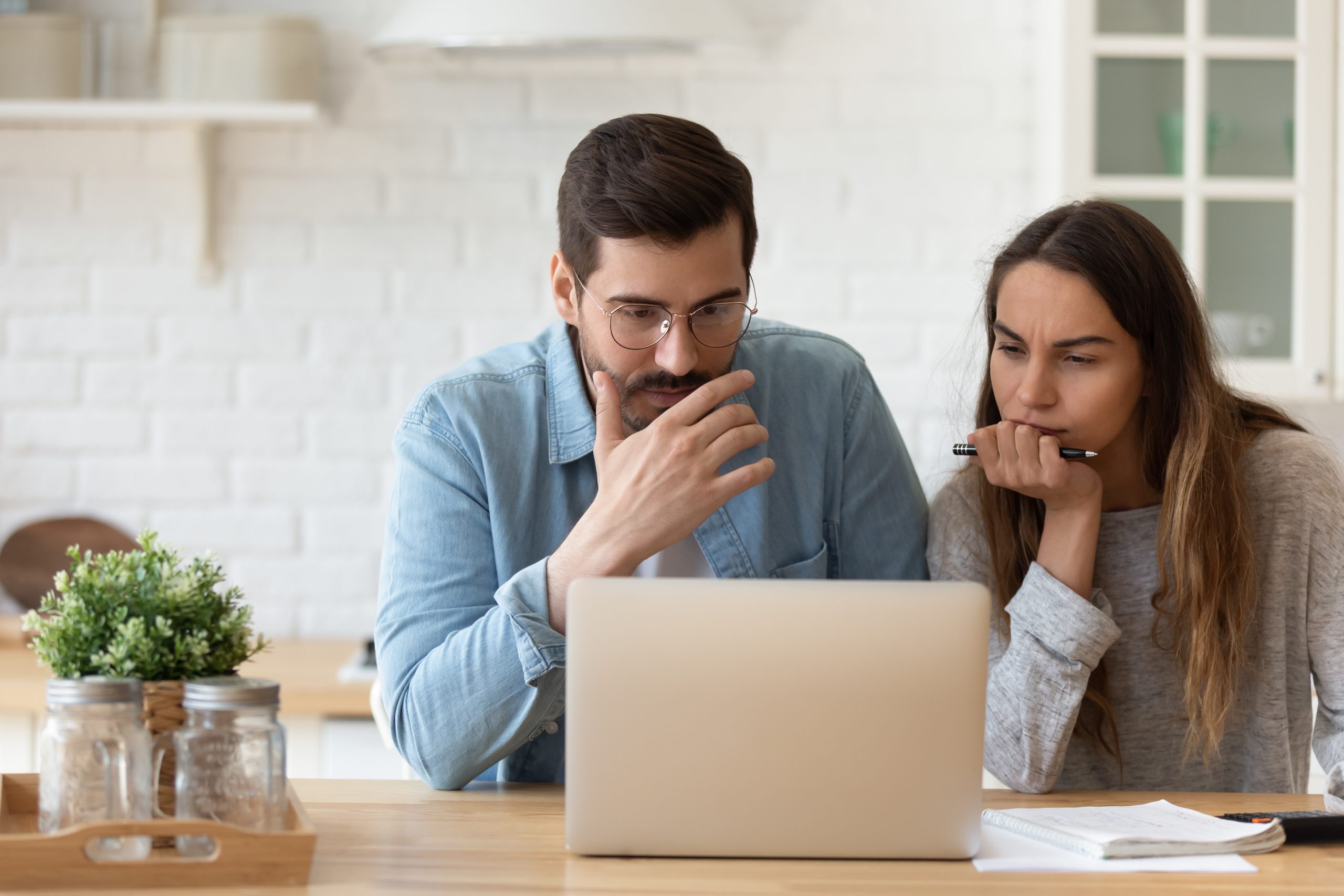 How To Change Your Name On Your Credit Report With TransUnion, Experian, & Equifax?